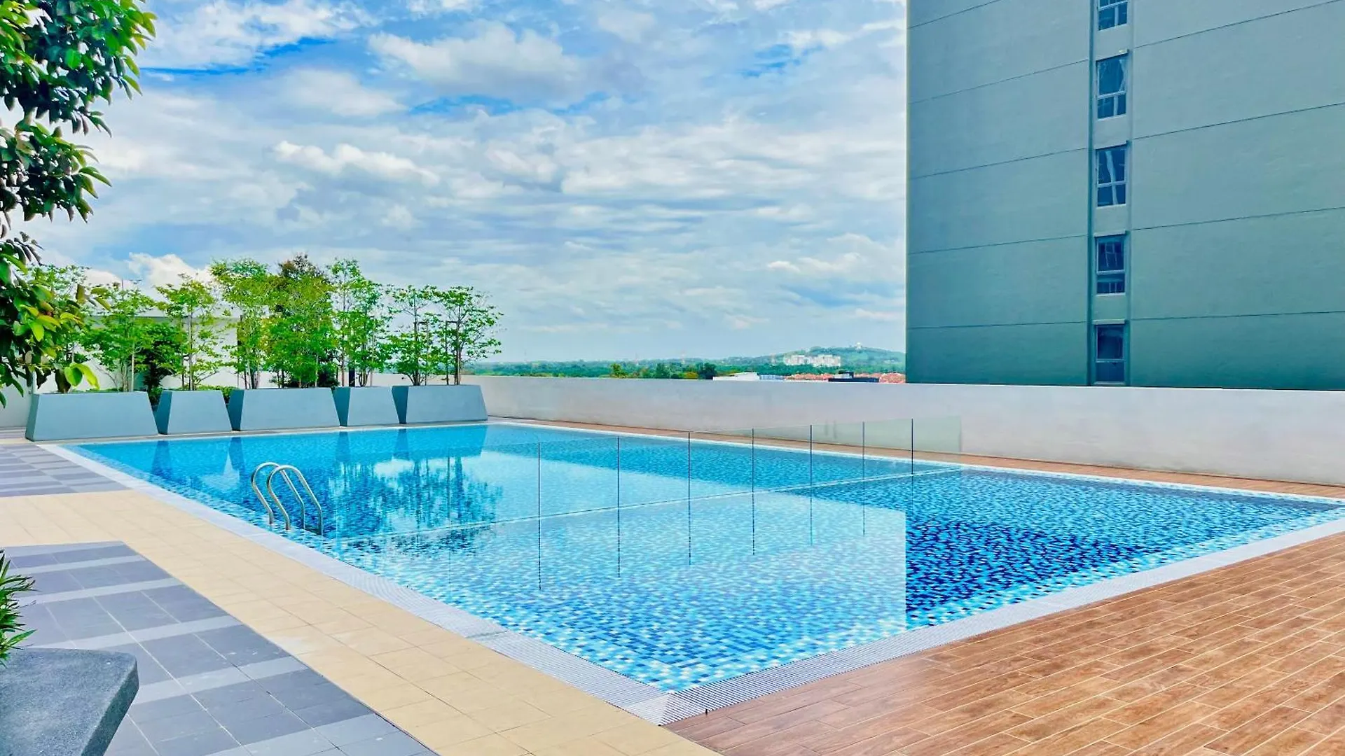 Alanis Suite With Netflix @ Klia Sepang 0*,