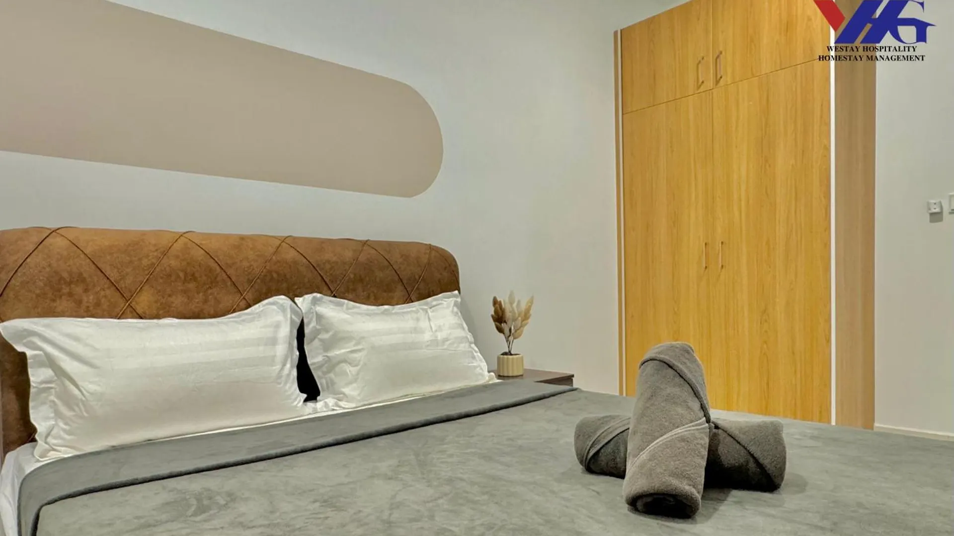 Alanis Suite With Netflix @ Klia Sepang Apartment
